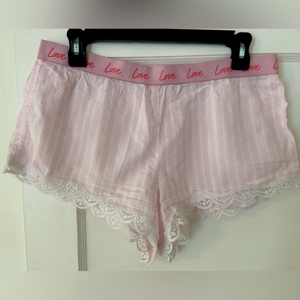 Victoria’s Secret Sleep Shorts Pink Pinstripe